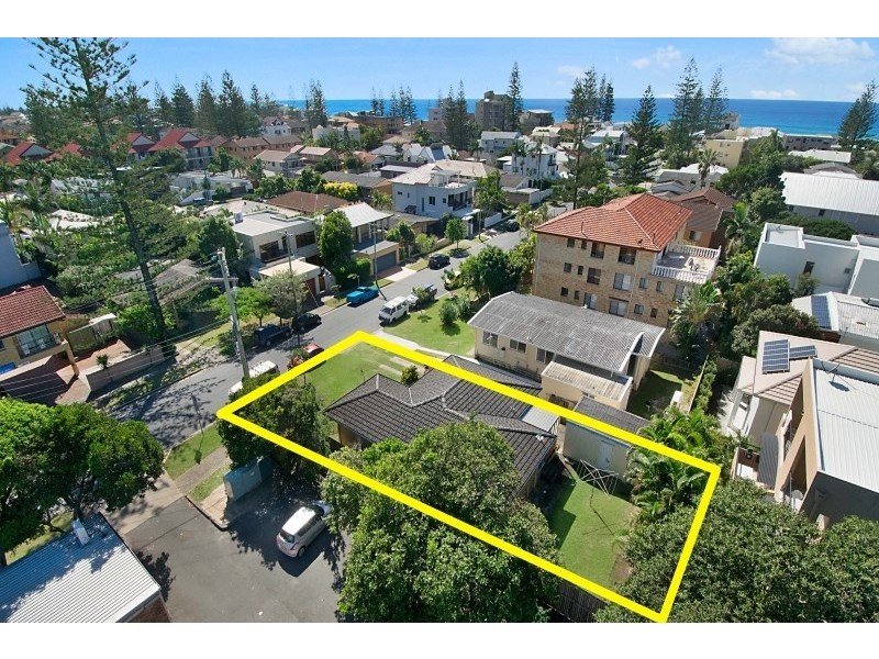 34 Dudley Street, Mermaid Beach QLD 4218