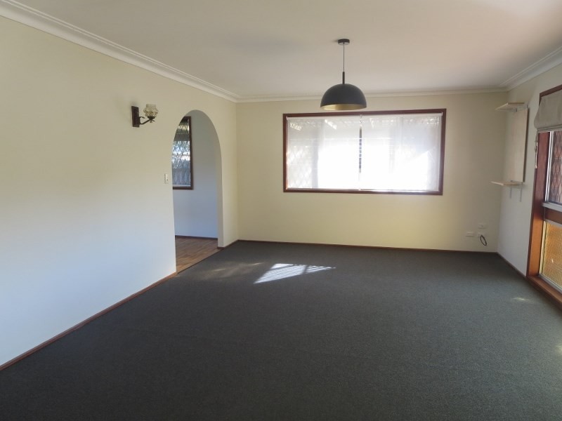 5 Binnacle Court, Mermaid Waters QLD 4218