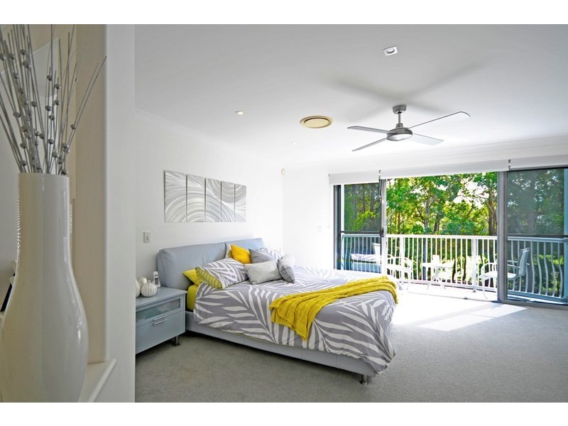 15 Corvus Way, Robina QLD 4226