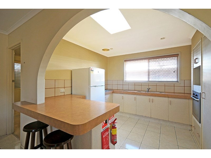 142 Sunshine Boulevard, Mermaid Waters QLD 4218