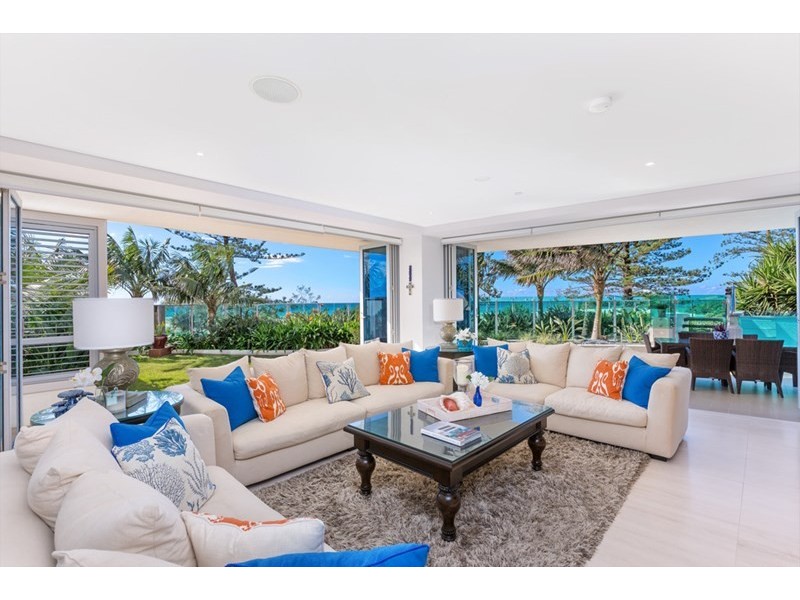 205/1 Douglas Street, Coolangatta QLD 4225