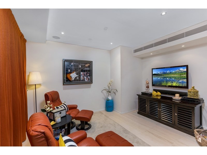 205/1 Douglas Street, Coolangatta QLD 4225