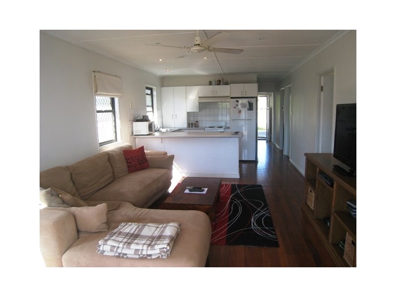 20 Sportsman Avenue, Mermaid Beach QLD 4218