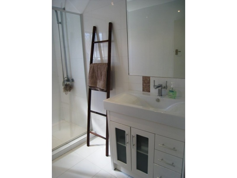 20 Sportsman Avenue, Mermaid Beach QLD 4218