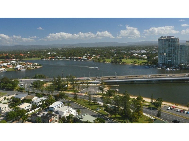 29 Hughes Avenue, Main Beach QLD 4217