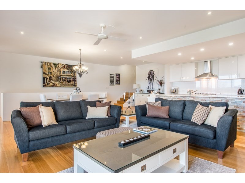 14 Border Drive, Currumbin Waters QLD 4223