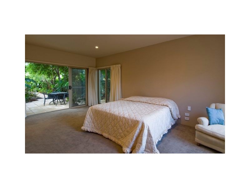 29 B Avanti Street, Mermaid Waters QLD 4218