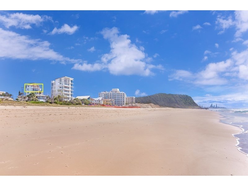 5/3 Twenty Seventh Avenue, Palm Beach QLD 4221