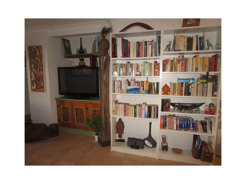 12 Seabeach Avenue, Mermaid Beach QLD 4218