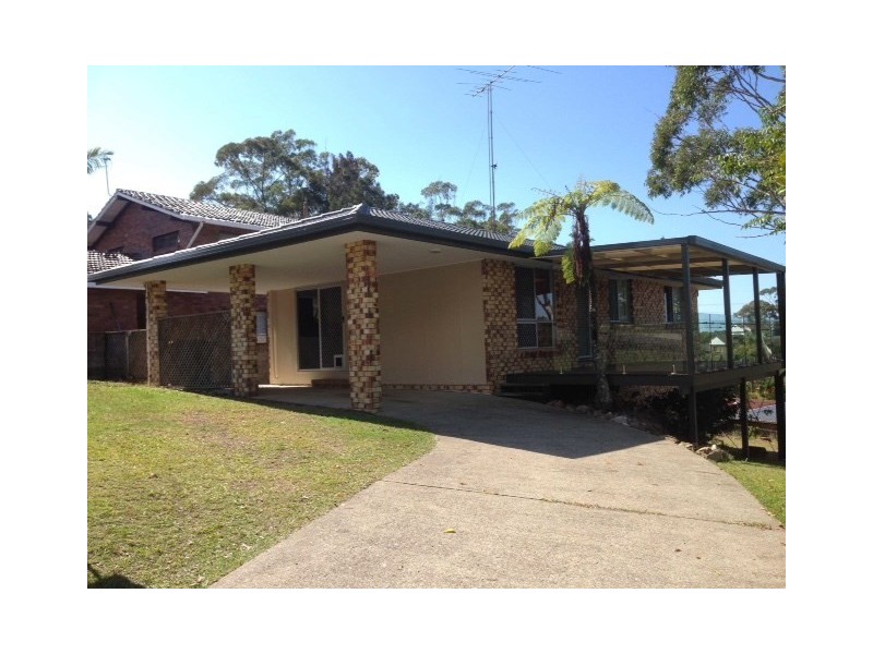 5 Larentia Street, Currumbin Waters QLD 4223