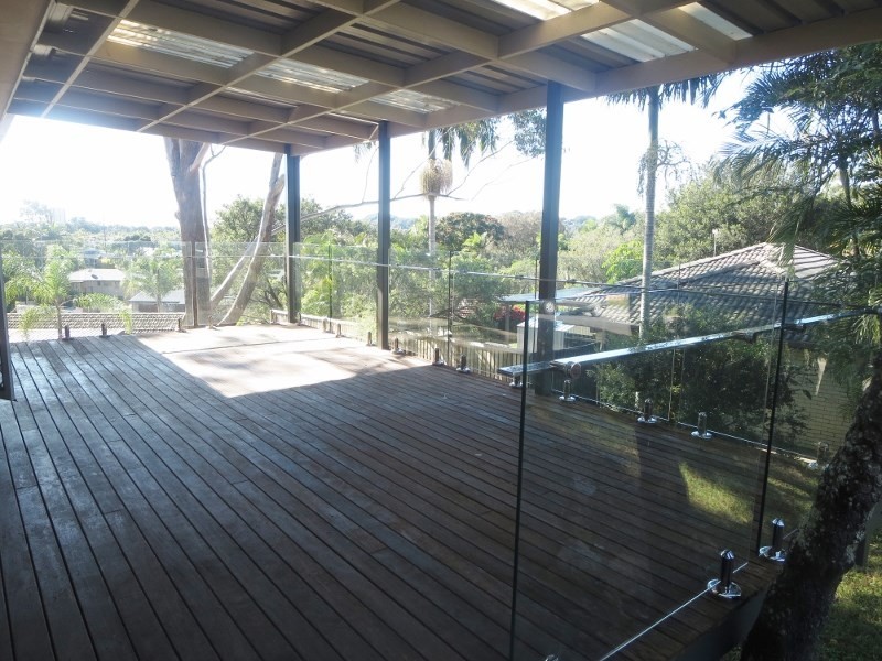 5 Larentia Street, Currumbin Waters QLD 4223