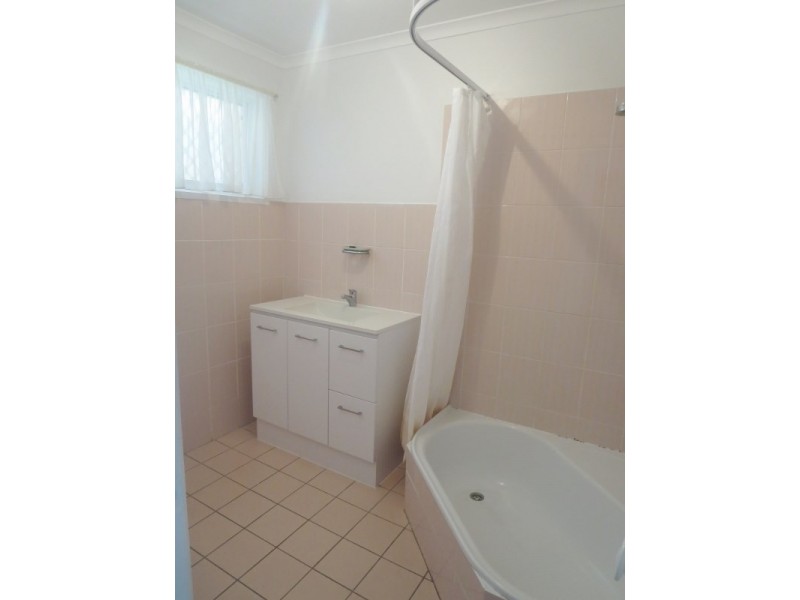 5 Larentia Street, Currumbin Waters QLD 4223