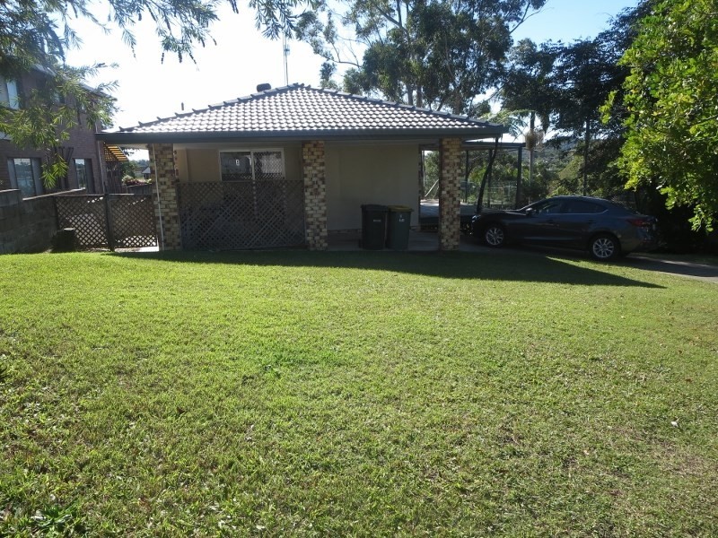 5 Larentia Street, Currumbin Waters QLD 4223