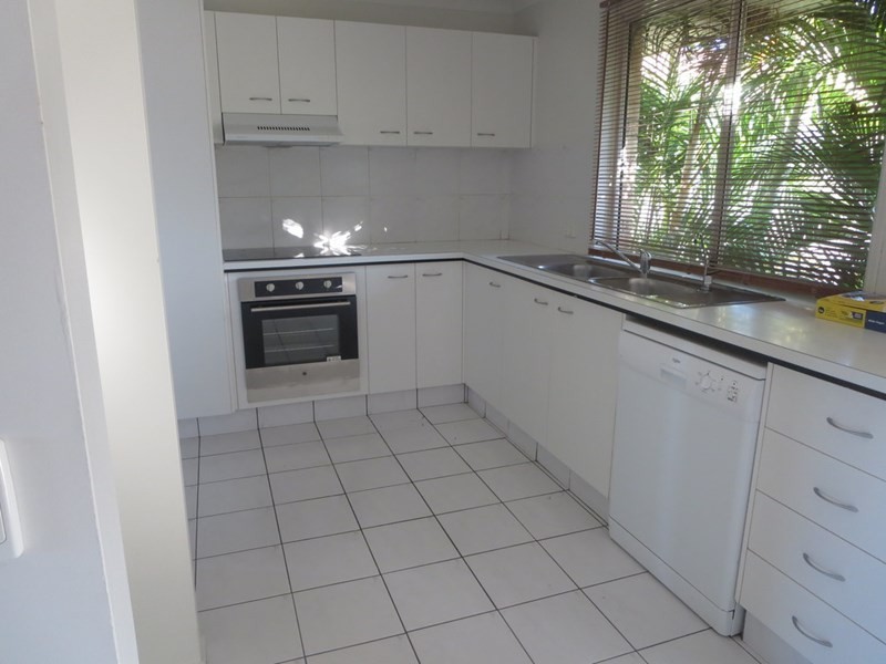 55 Harrier Drive, Burleigh Waters QLD 4220