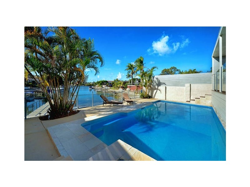 44 Cypress Drive, Broadbeach Waters QLD 4218