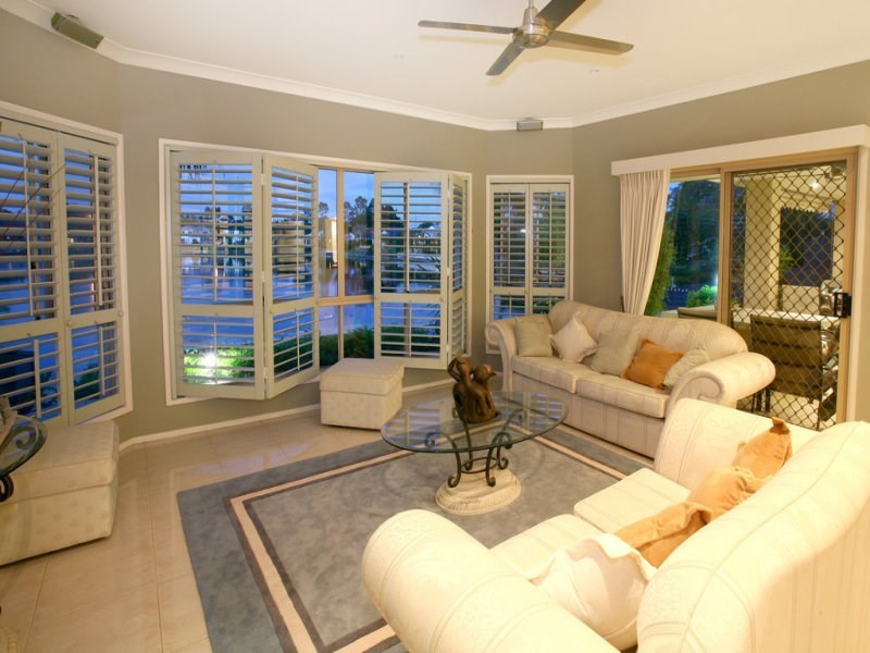 63/40 Cotlew Street East, Southport QLD 4215