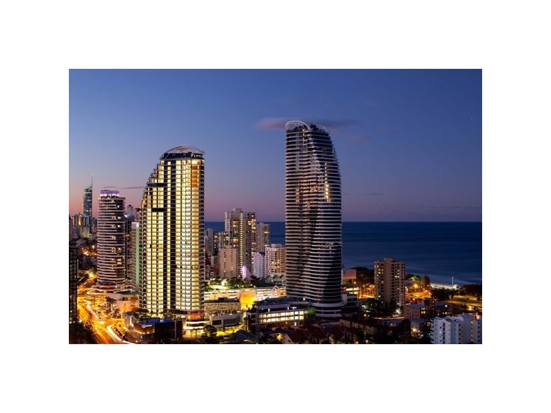 13 Carmel Court, Broadbeach Waters QLD 4218