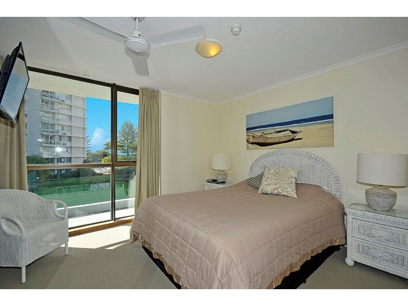 203/1855 Gold Coast Highway, Burleigh Heads QLD 4220