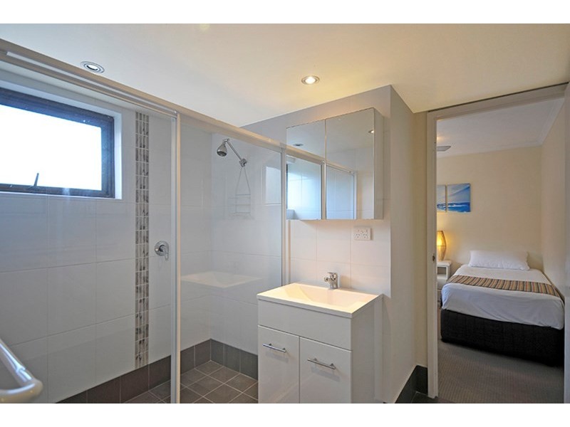 203/1855 Gold Coast Highway, Burleigh Heads QLD 4220