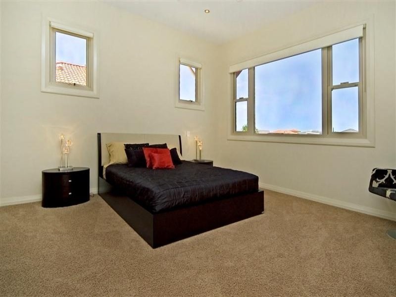 8034 Key Waters, Hope Island QLD 4212