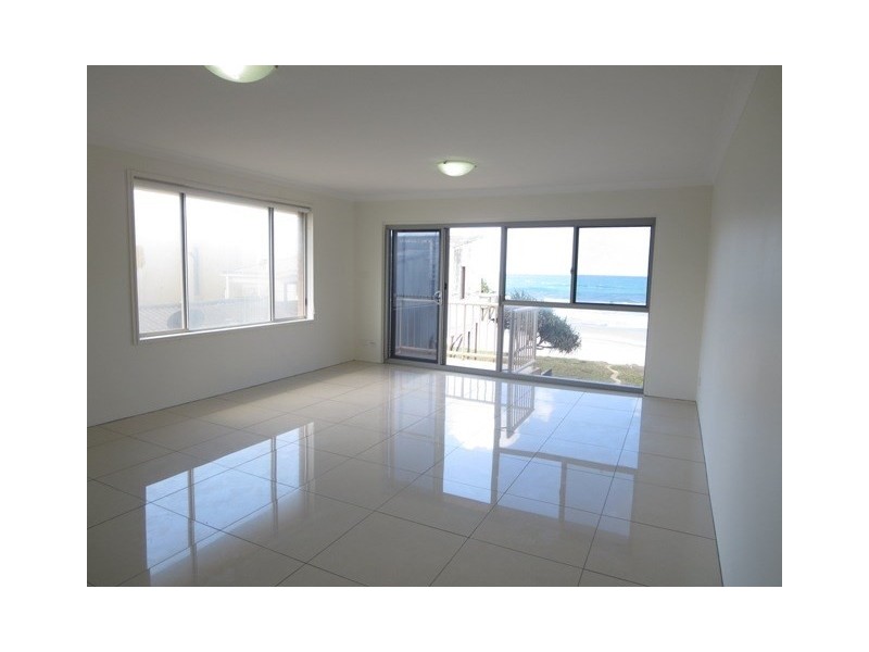 6/61 Hedges Avenue, Mermaid Beach QLD 4218