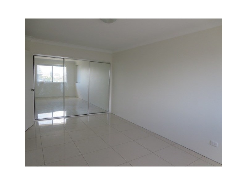 6/61 Hedges Avenue, Mermaid Beach QLD 4218