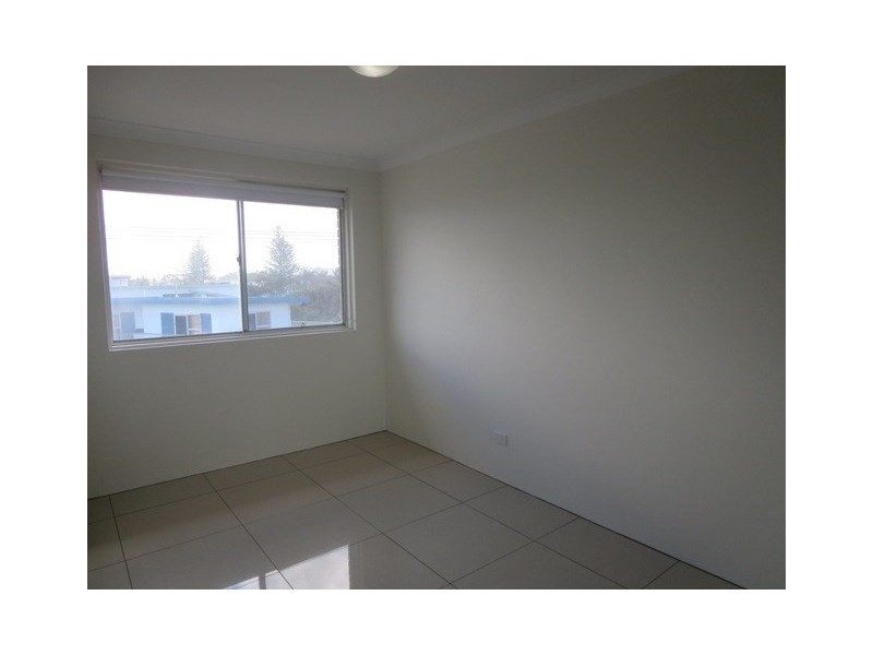 6/61 Hedges Avenue, Mermaid Beach QLD 4218