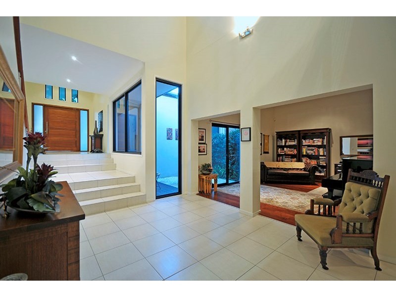 7 Lacerta Avenue, Robina QLD 4226