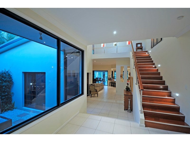 7 Lacerta Avenue, Robina QLD 4226