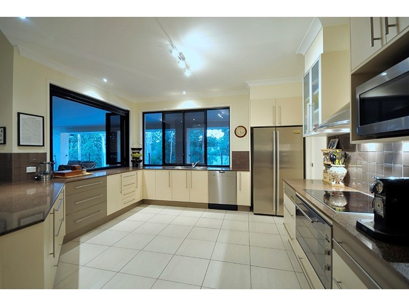 7 Lacerta Avenue, Robina QLD 4226