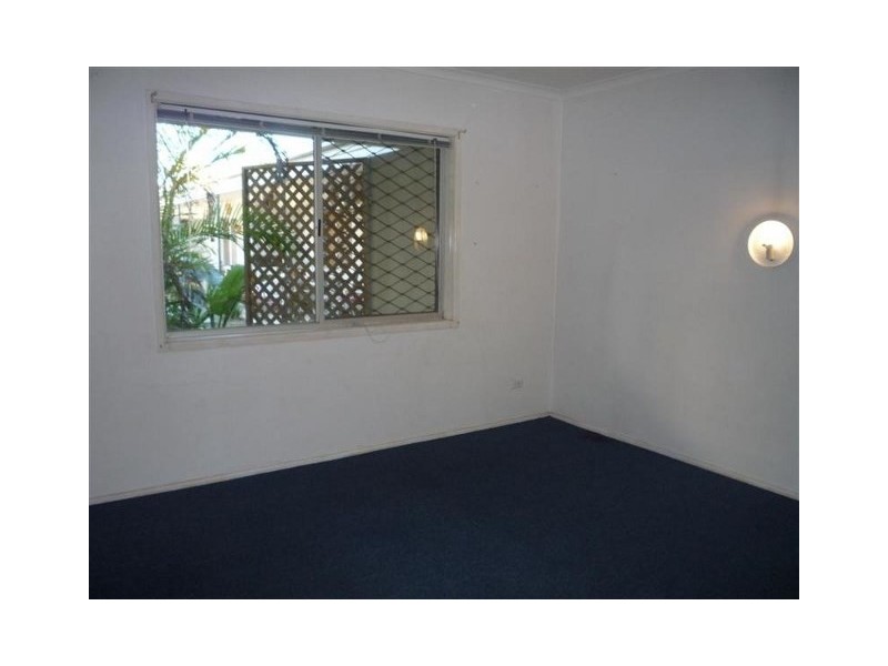 6/7 Sunbrite Avenue, Mermaid Beach QLD 4218