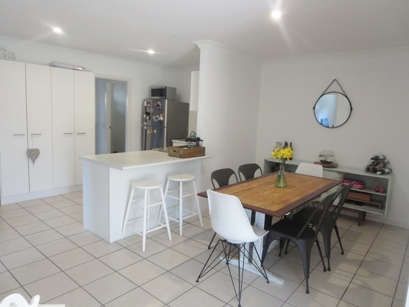 2/5 Parnki Parade, Palm Beach QLD 4221