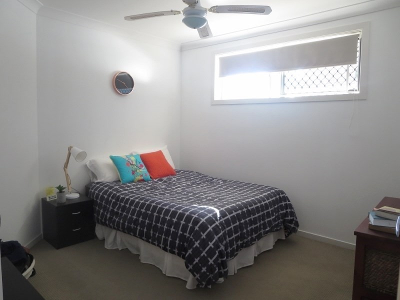 2/5 Parnki Parade, Palm Beach QLD 4221