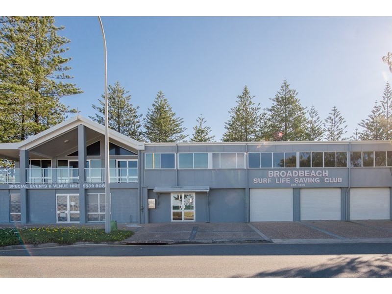 15 Armrick Avenue, Broadbeach QLD 4218