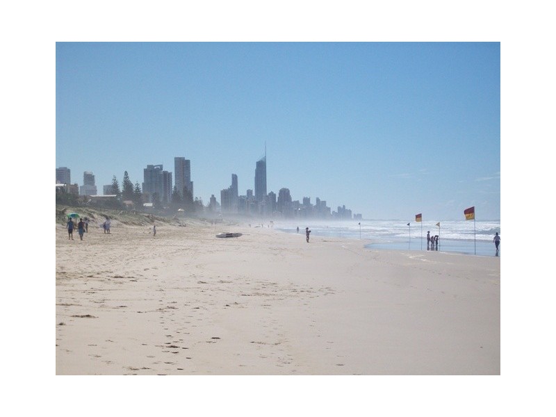 76 Albatross Avenue, Mermaid Beach QLD 4218