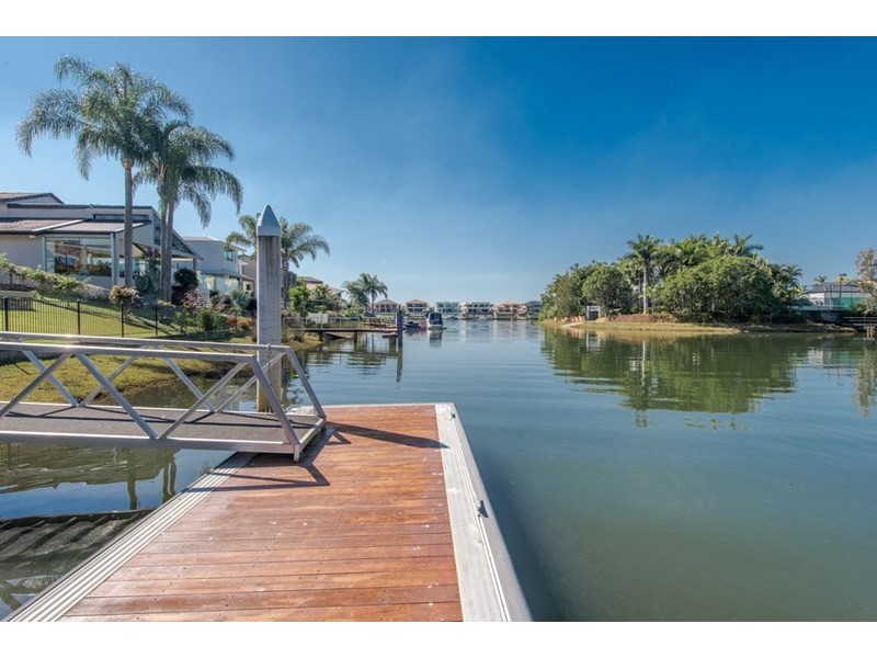70 Fitzwilliam Street, Carrara QLD 4211