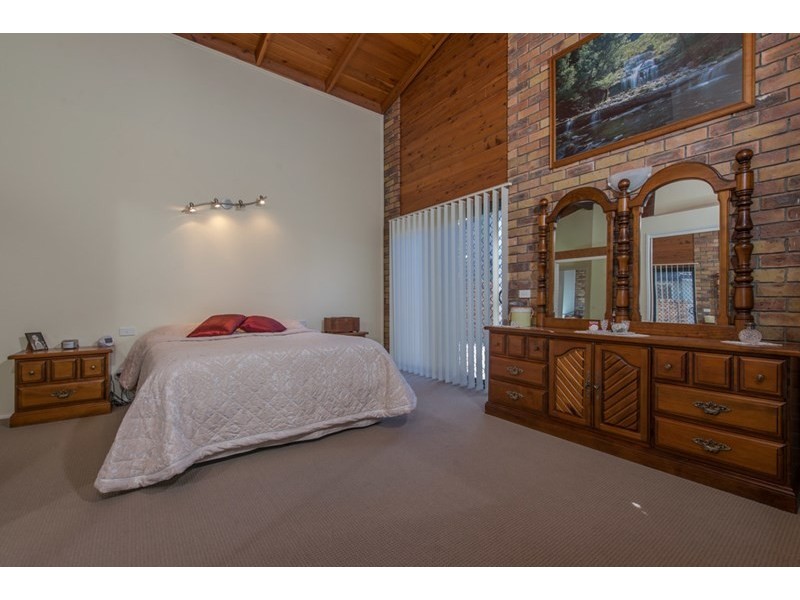 70 Fitzwilliam Street, Carrara QLD 4211