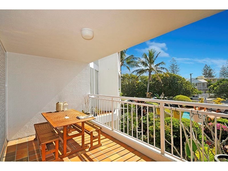 6/20 Ocean Street, Mermaid Beach QLD 4218