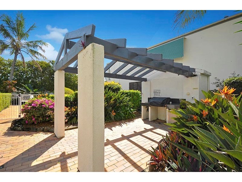 6/20 Ocean Street, Mermaid Beach QLD 4218