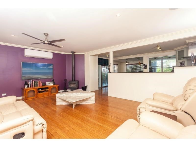3 Joy Avenue, Burleigh Waters QLD 4220