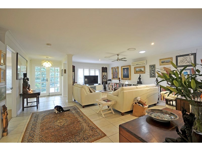 16 Corvus Way, Robina QLD 4226