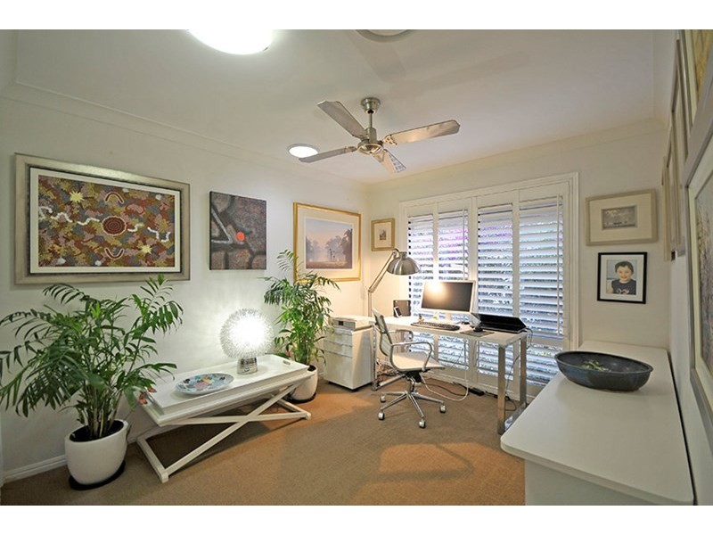 16 Corvus Way, Robina QLD 4226