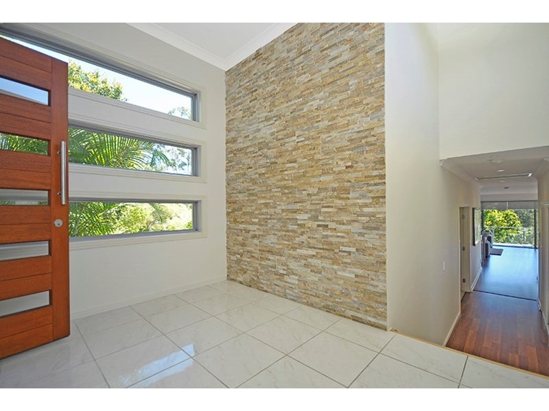 2 Lyra Court, Robina QLD 4226