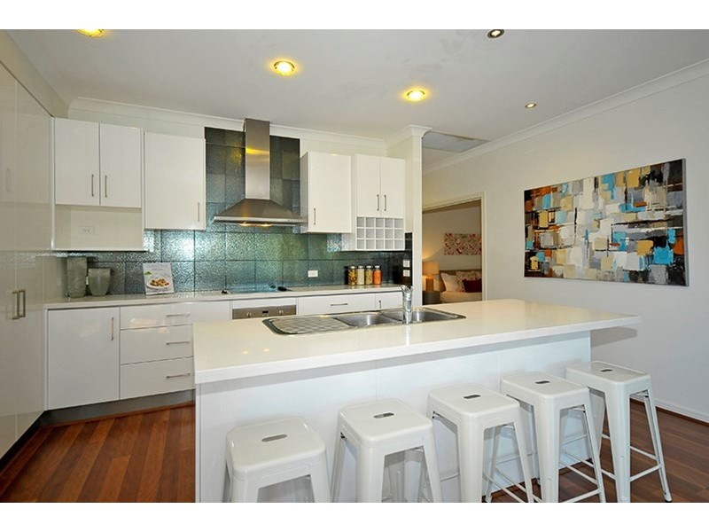 2 Lyra Court, Robina QLD 4226