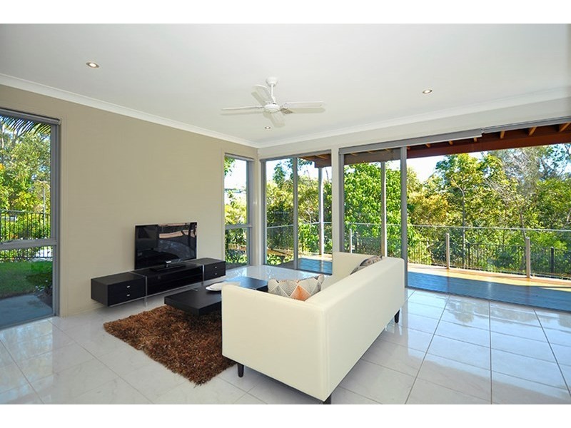 2 Lyra Court, Robina QLD 4226