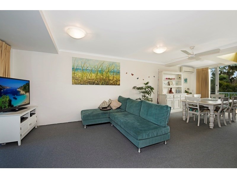 119/10 Alexandra Avenue, Mermaid Beach QLD 4218