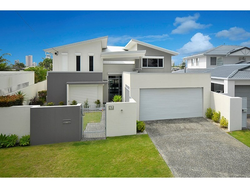 17 Alvarado Court, Broadbeach Waters QLD 4218