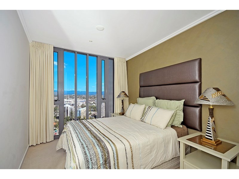 48/173 Old Burleigh Road, Broadbeach QLD 4218