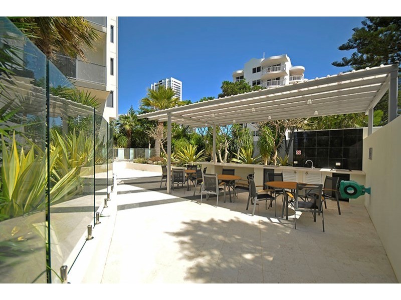 48/173 Old Burleigh Road, Broadbeach QLD 4218