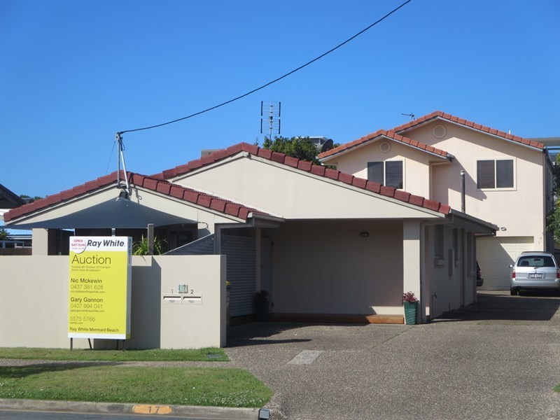 2/17 Evandale Crescent, Miami QLD 4220